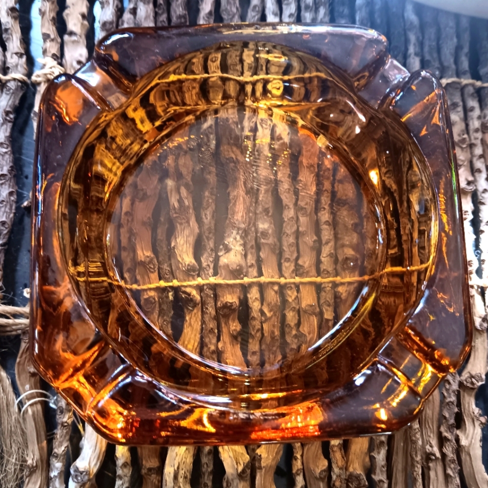 Vintage USA Made Amber Glass Ashtray/Candle Holder mancave cigar